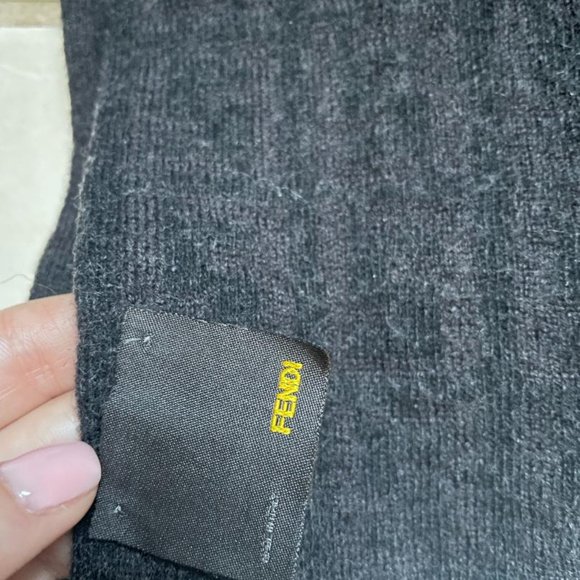 Fendi wool scarf - Picture 2 of 3